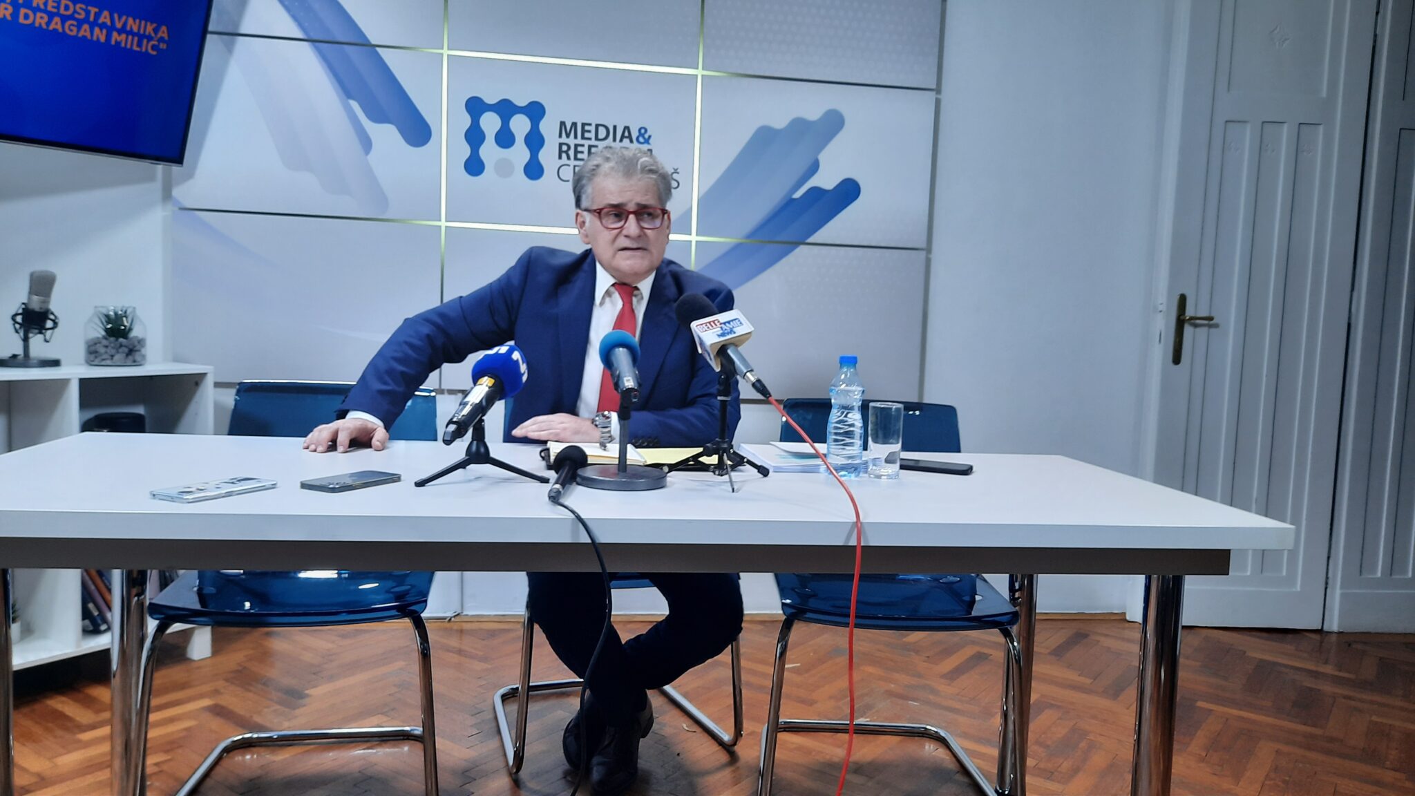 Milić: Moj otkaz na fakultetu posledica je umešanosti politike