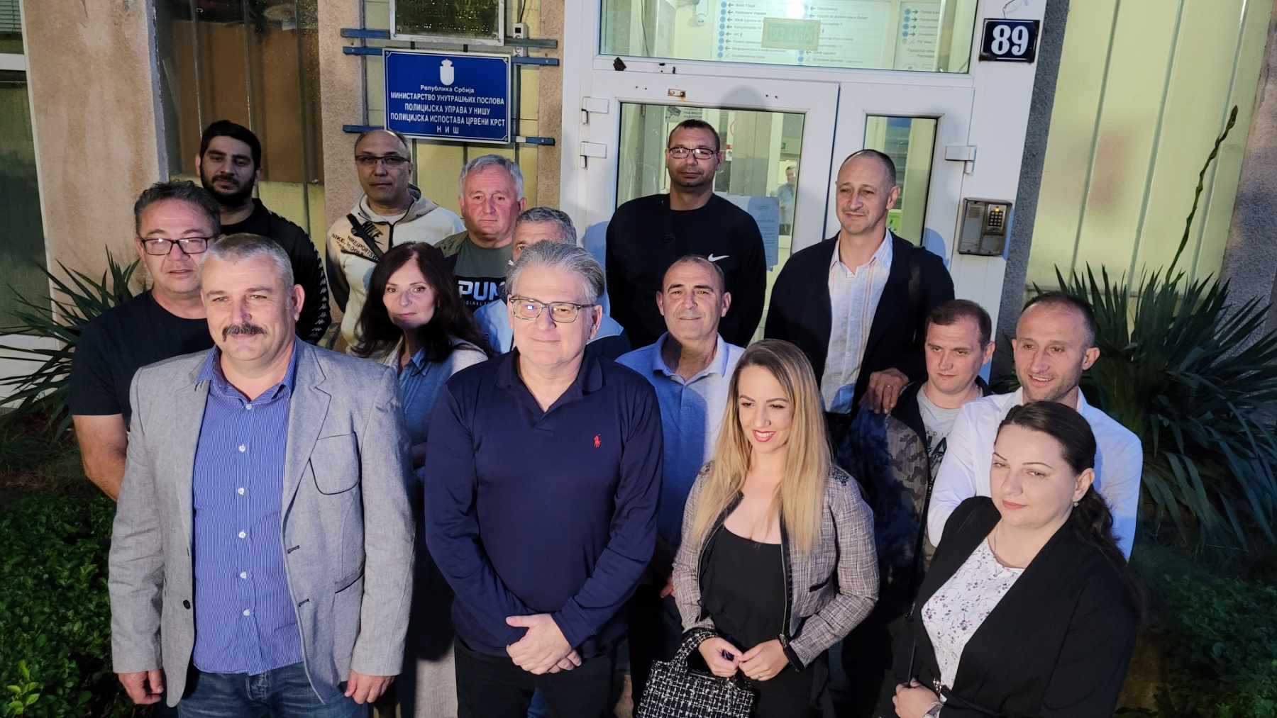 Grupa građana “Dr Dragan Milić” predala liste u Gradskim opštinama Crveni Krst i Pantelej  